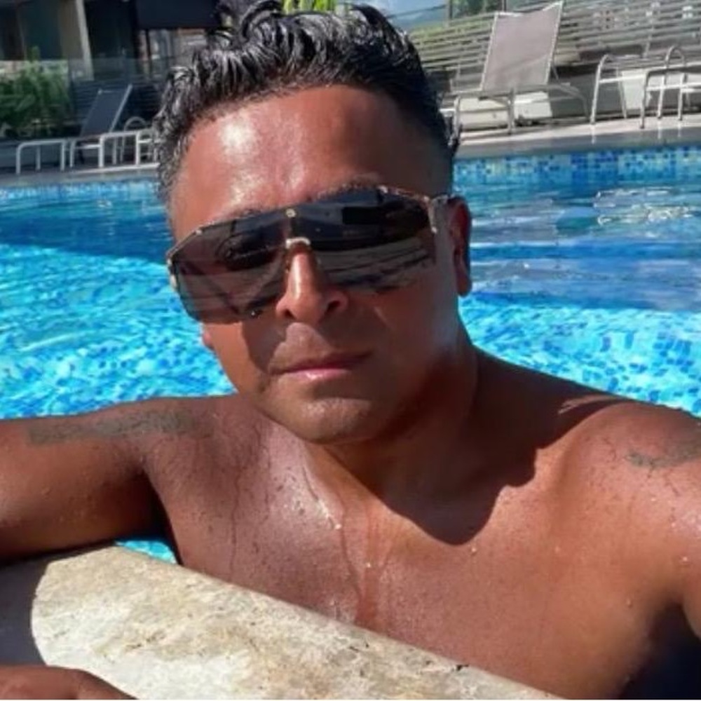 Meet your Posher, Lou